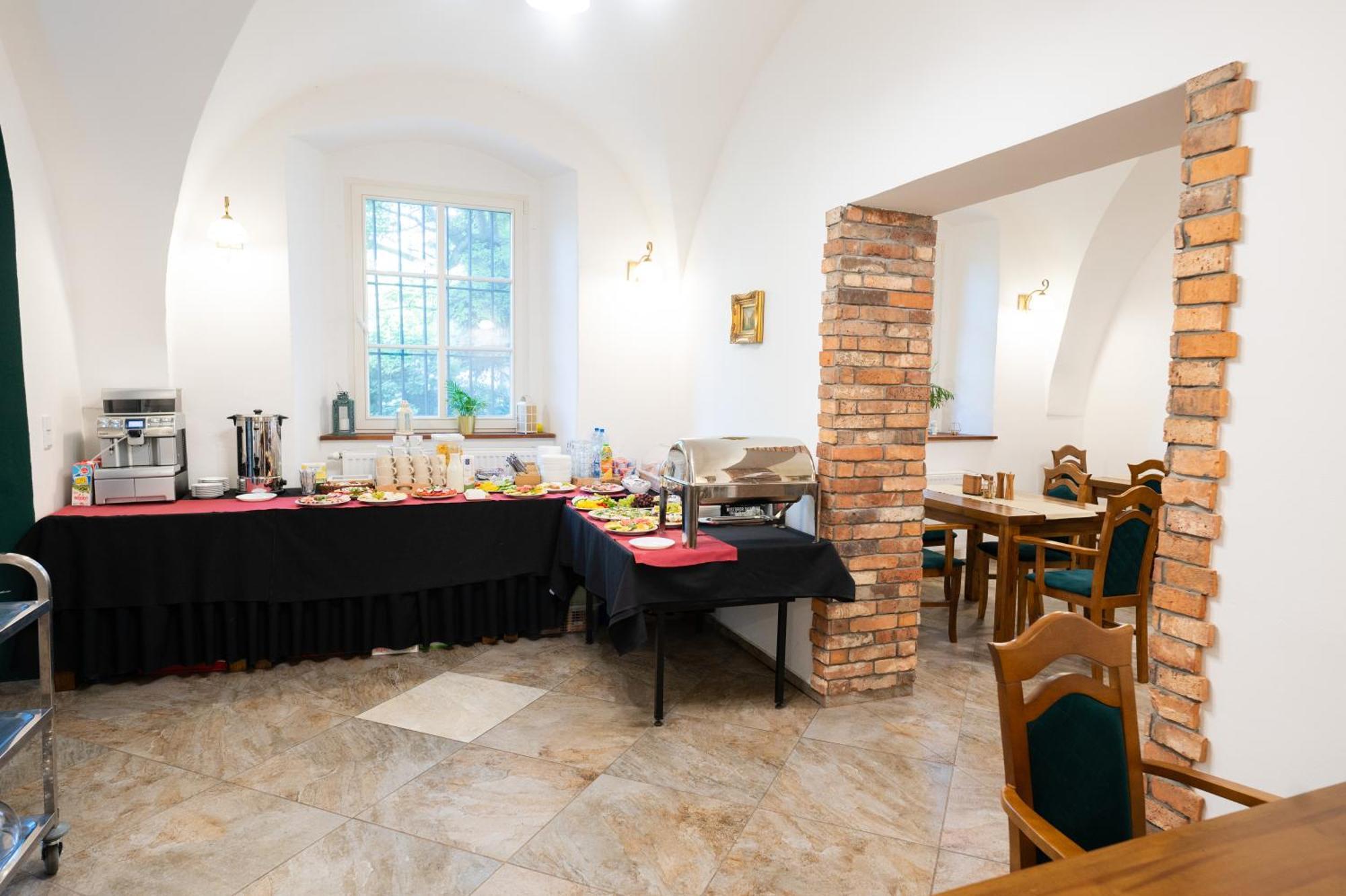 Pokoje Goscinne Dom Sw. Szymona Krakow Bagian luar foto