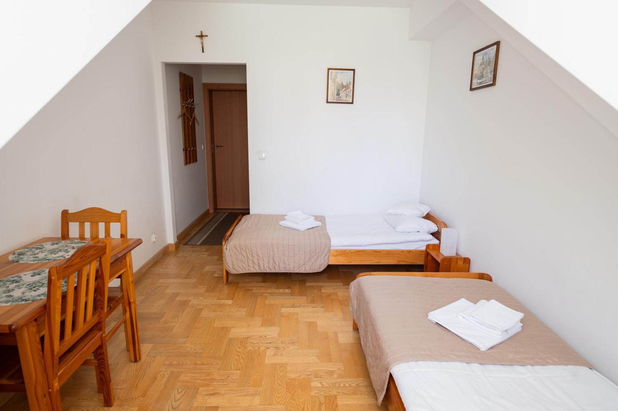 Pokoje Goscinne Dom Sw. Szymona Krakow Bagian luar foto