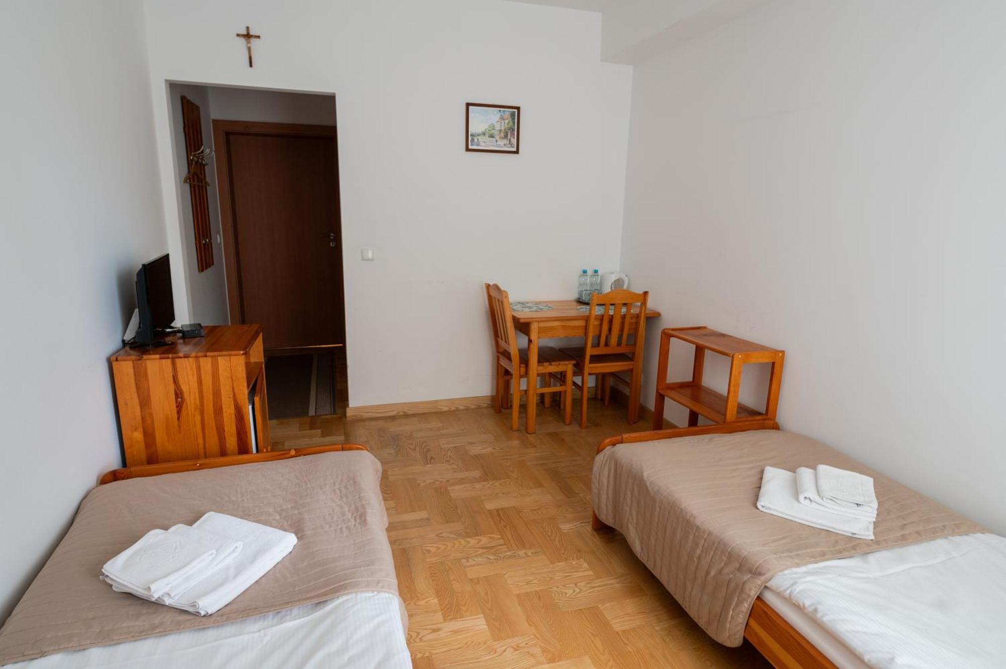 Pokoje Goscinne Dom Sw. Szymona Krakow Bagian luar foto
